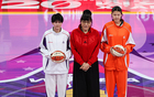 首秀砍28分！中国女篮14岁2米20新星崛起：排球转项仅1年，父亲曾打CBA